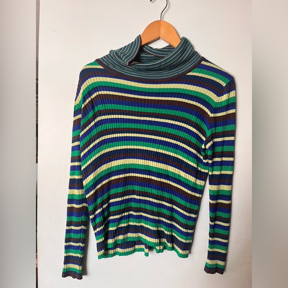 Lisa Say Gah Striped Cowl-neck Long-sleeved Sweater Size M/L
